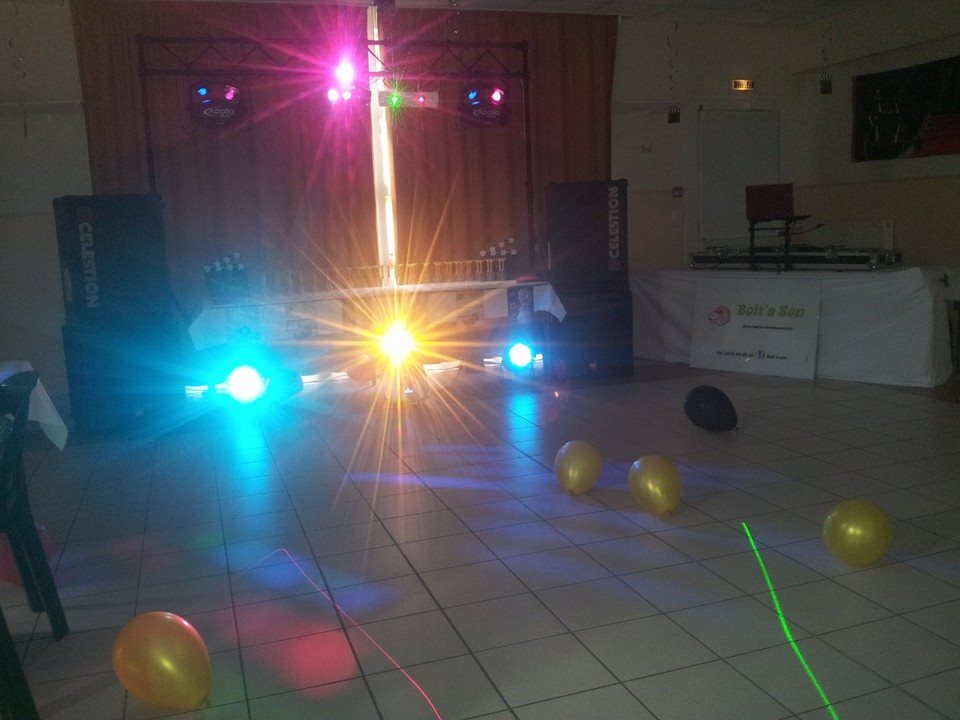 DJ mariage, anniversaire, entreprise, arbre de noel